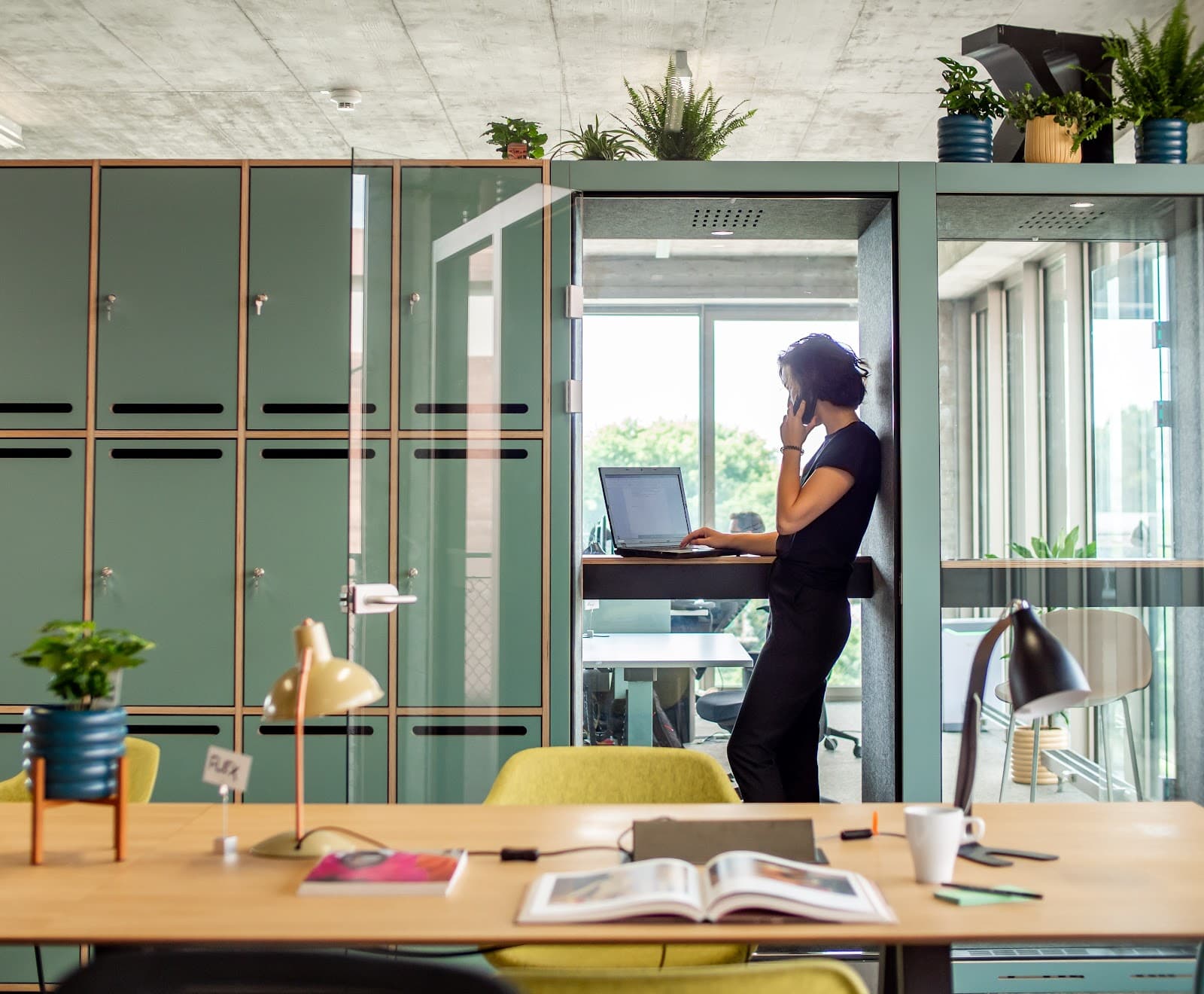 Premium Day Pass at Goodspaces Dockdrei Mannheim - River View & Networking interior photo 3