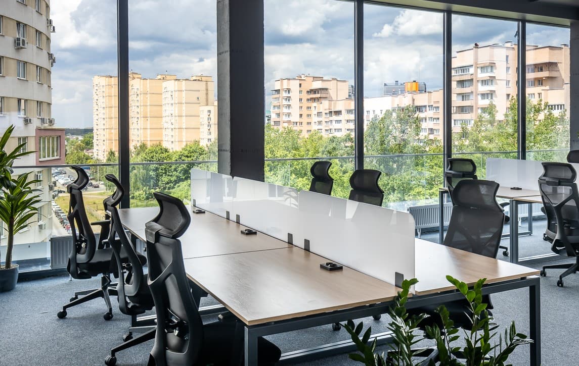 Бизнес-центр CAMPUS. Коворкинг CAMPUS. Пространство для совместной работы, аренда офисов.