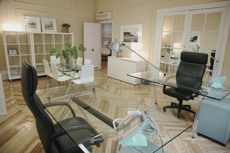 MC4 Business Center