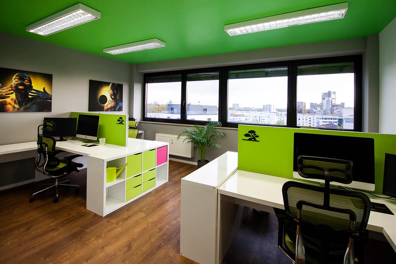 NEO SPACE