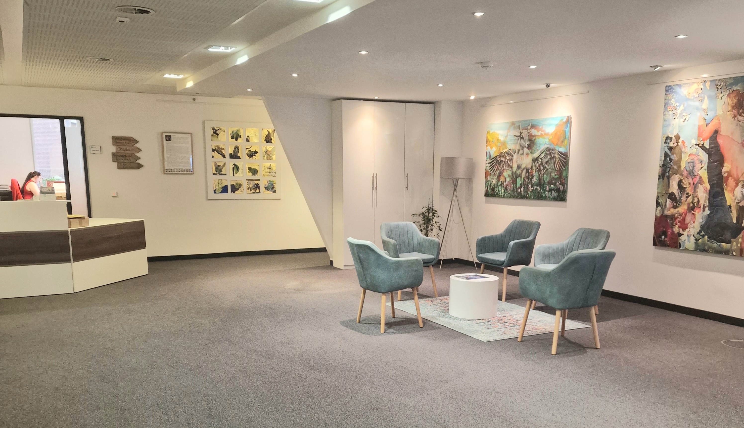 Hamburg Business Center: Your Professional Coworking Space in Hamburg interior photo 12