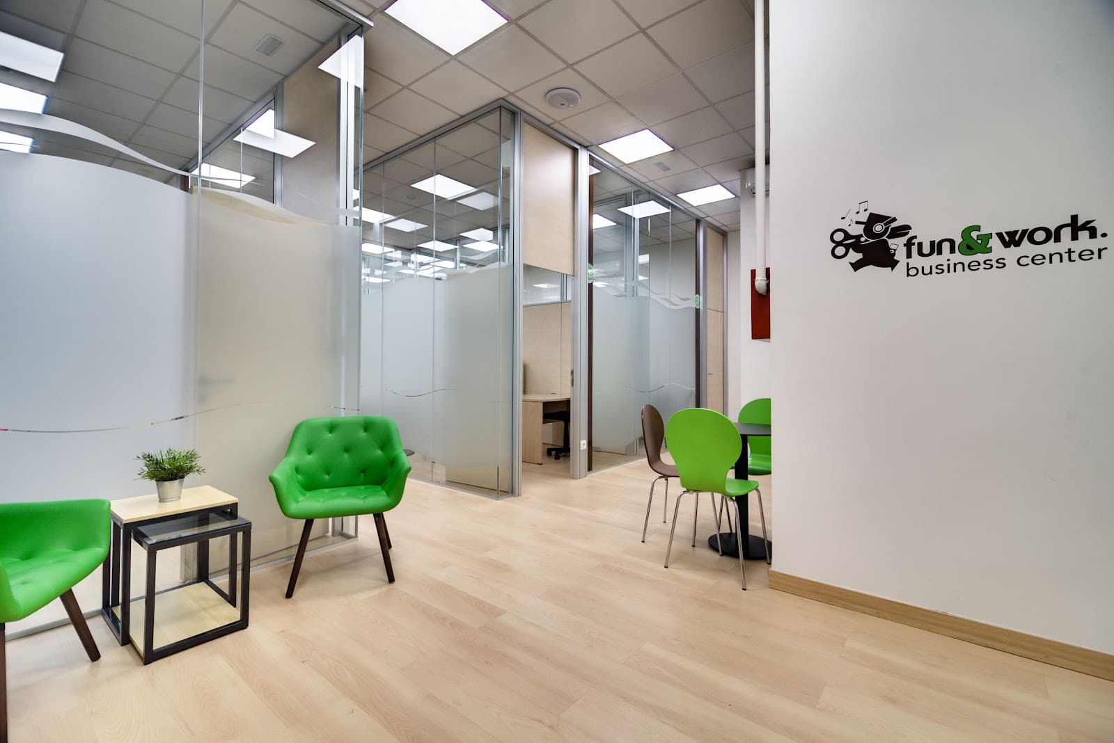 Fun & Work Business Center