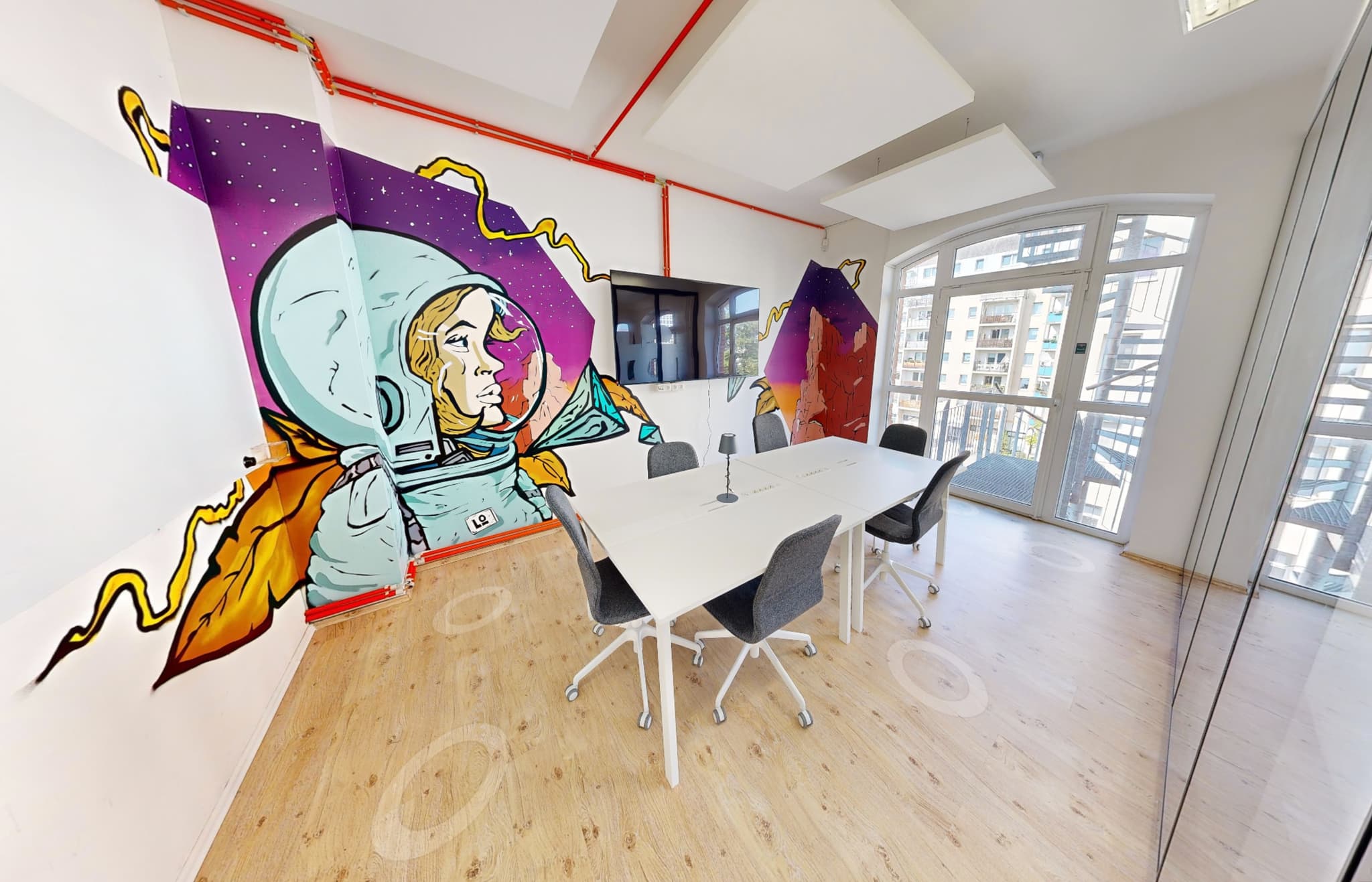 5th Floor - Meeting Room (M) interior photo 4