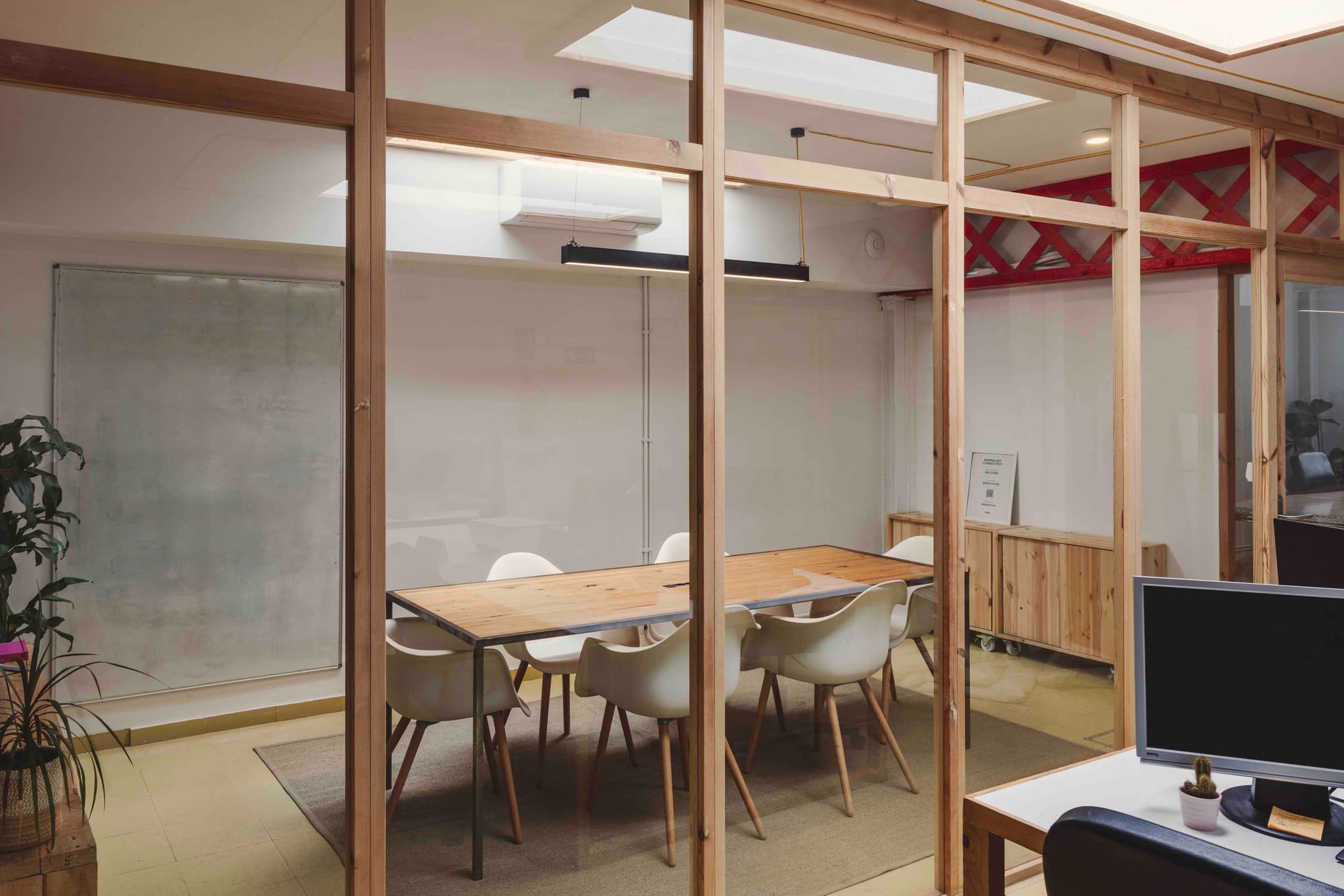 PAU interior photo 6