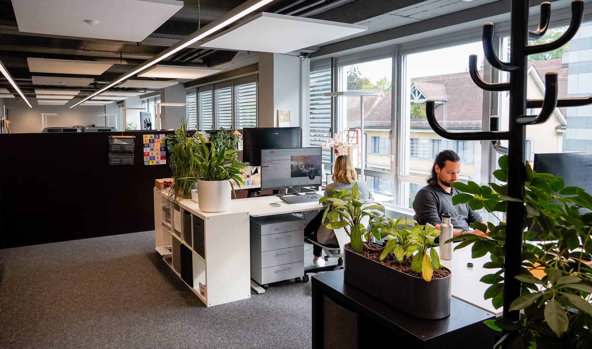 Home of Innovation Bahnhof interior photo 1