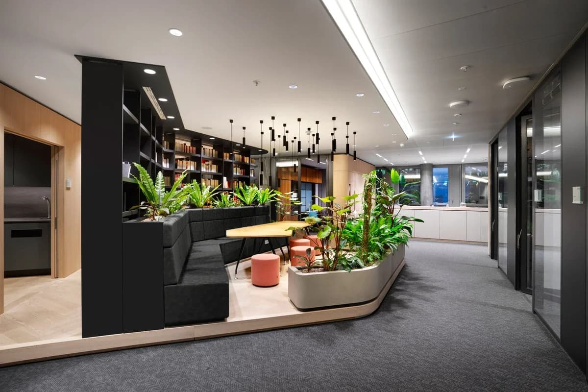 k1 BusinessClub Hauptwache | Coworking & Private Offices interior photo 2