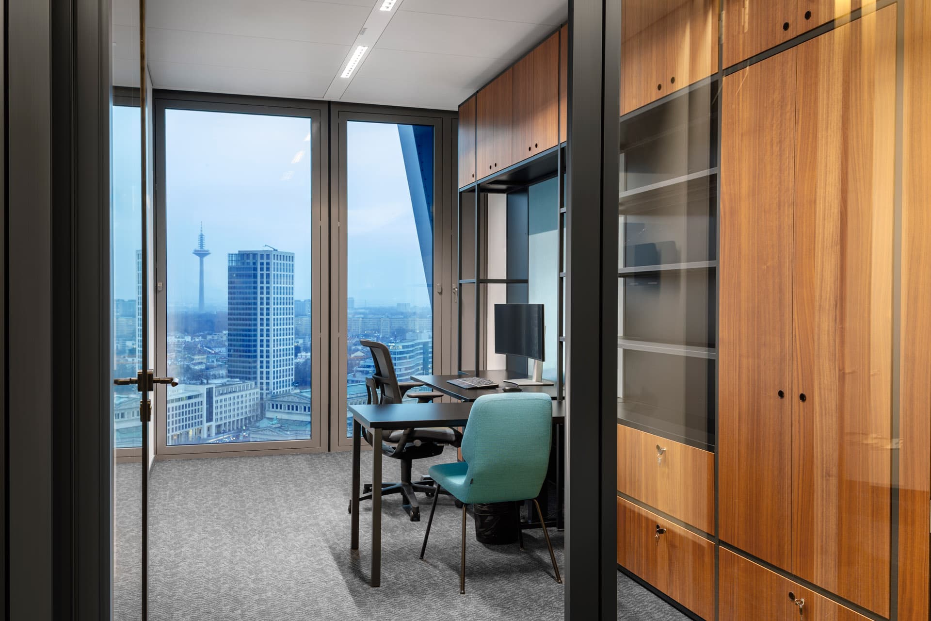 k1 BusinessClub Hauptwache | Coworking & Private Offices interior photo 4