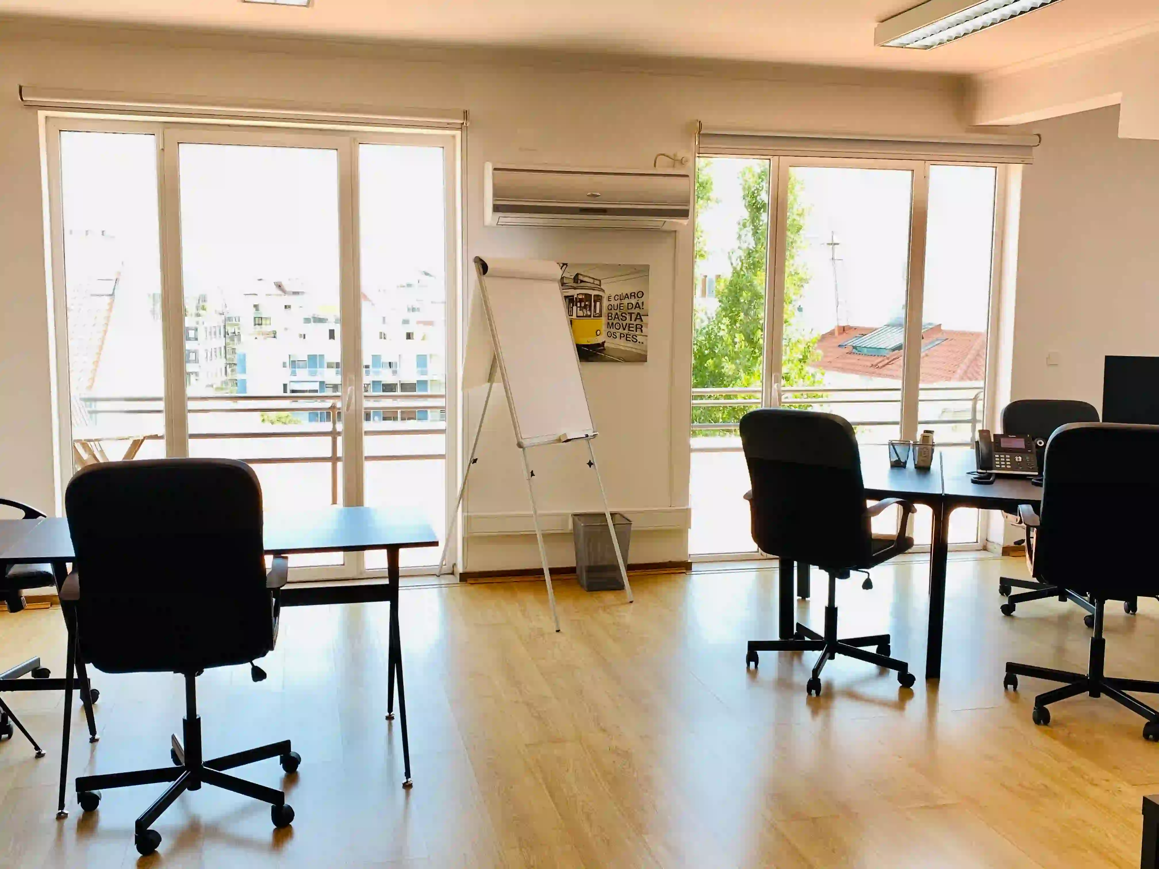 Latino Coelho 87 Business Center