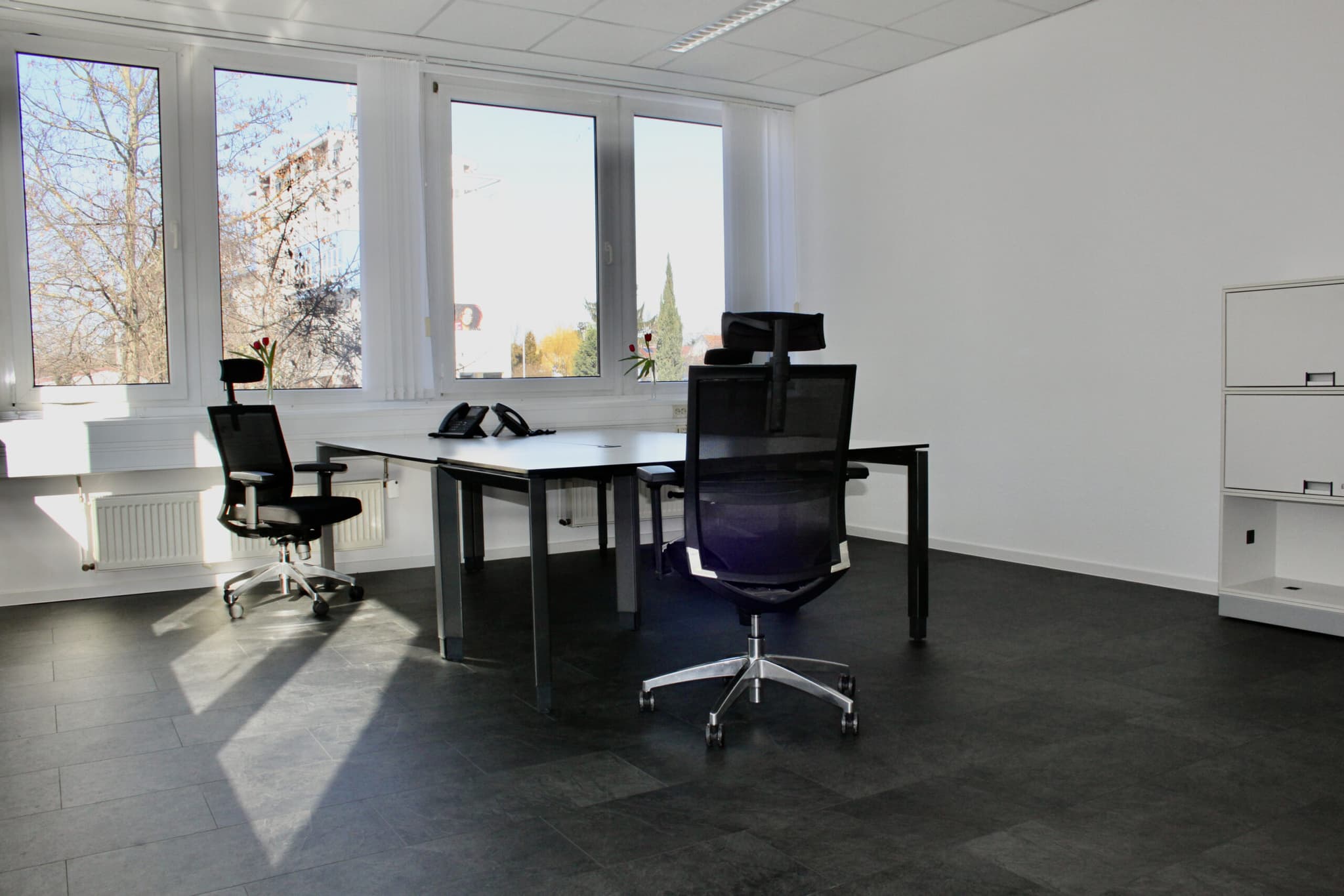 IHR BÜRO Frankfurt Lyoner Straße
