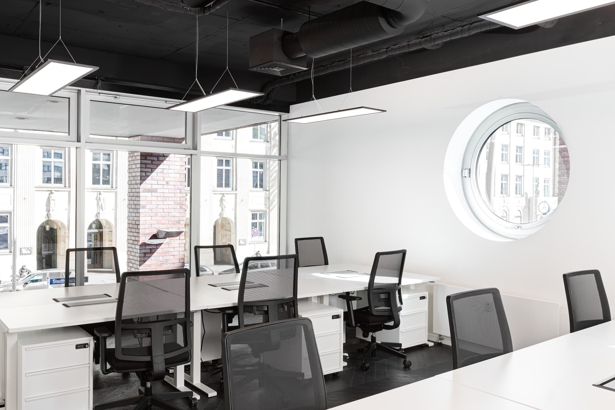 Boardroom 1 interior photo 11