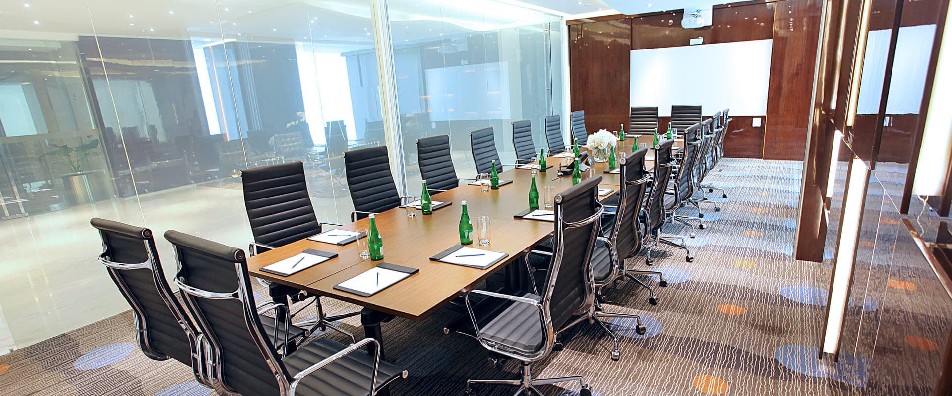 CEO SUITE Sahid Sudirman Center