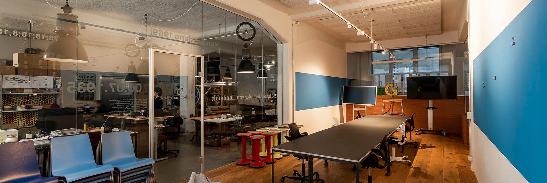 Citizen Space Zurich interior photo 13