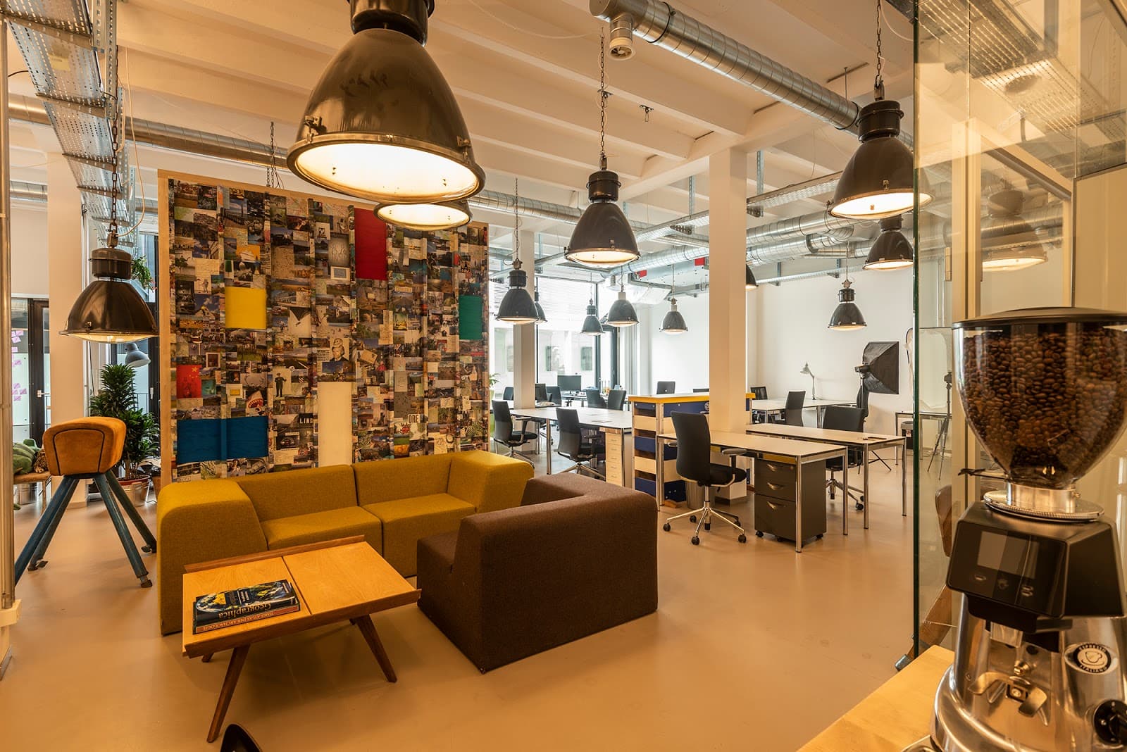 Citizen Space Zurich interior photo 5