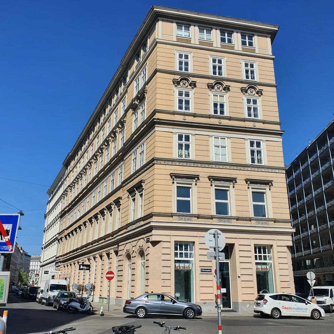cowerk Wien interior photo 4