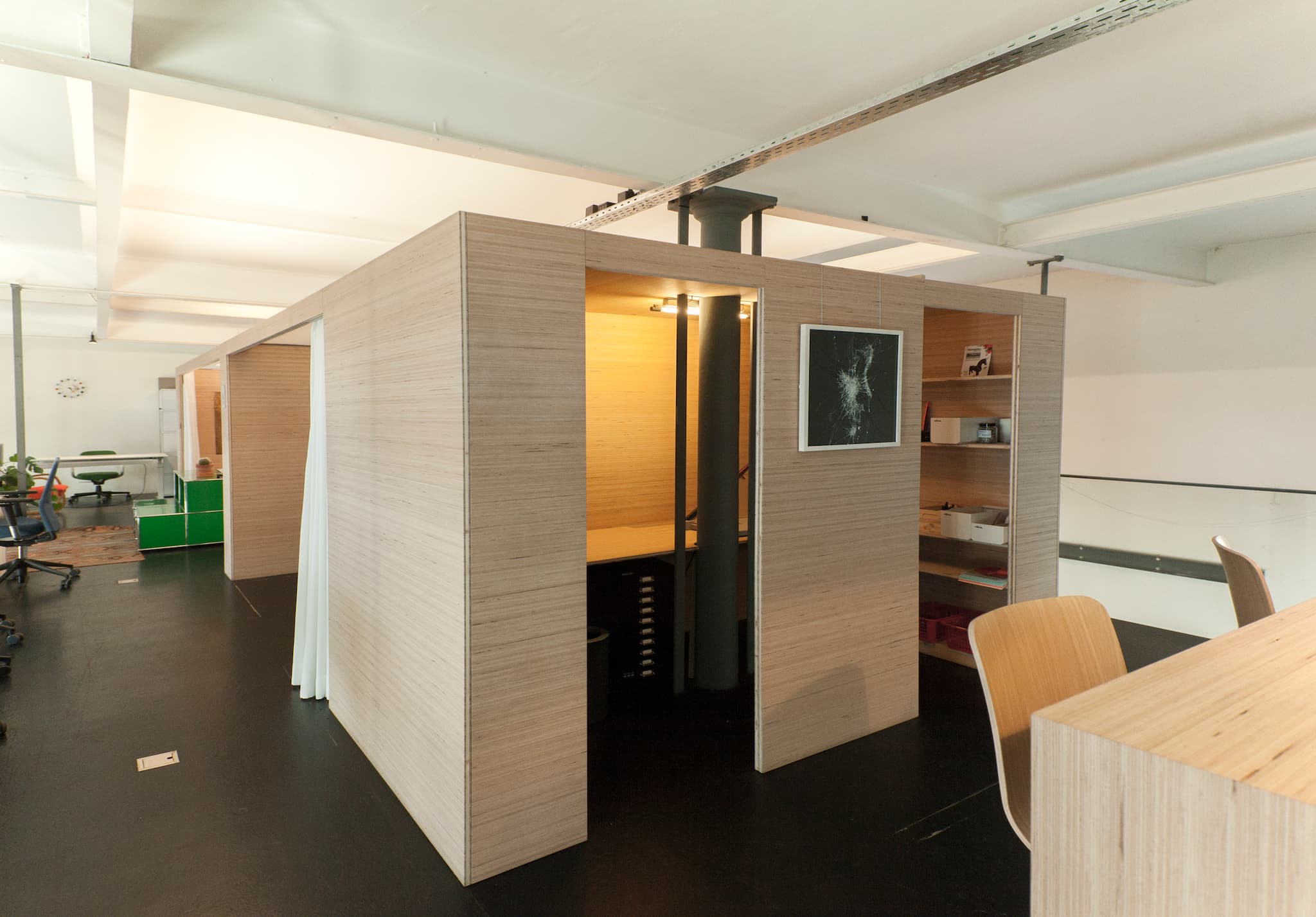 Coworking Uferbau interior photo 3