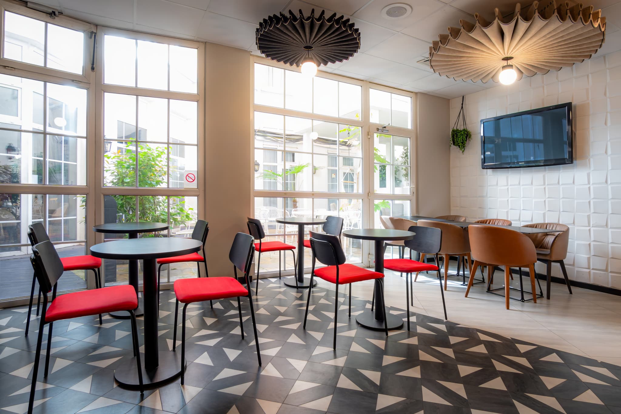 Wojo Paris 18e – Ibis Ornano Montmartre Nord