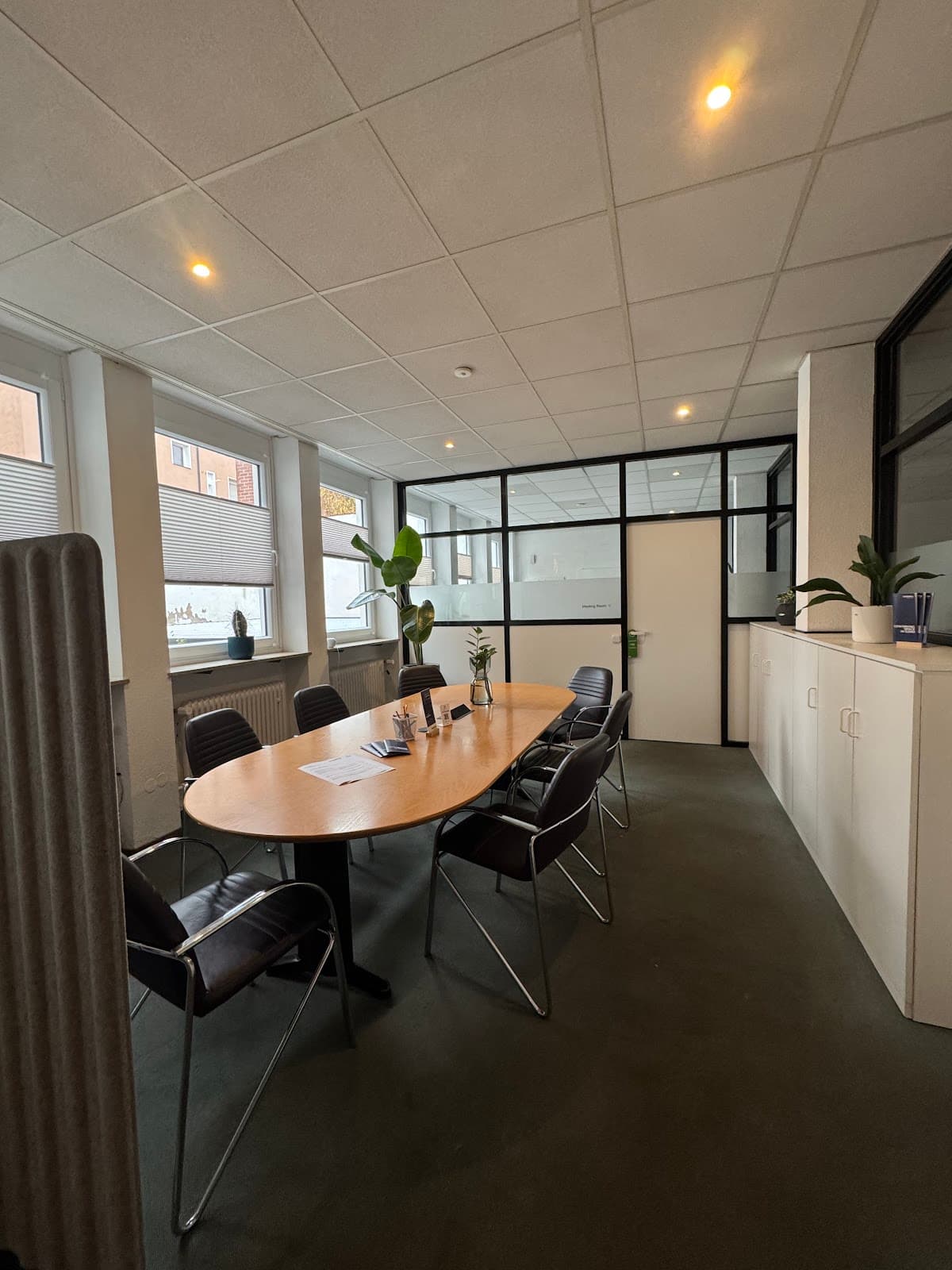 GoHOffice Home for Work interior photo 10