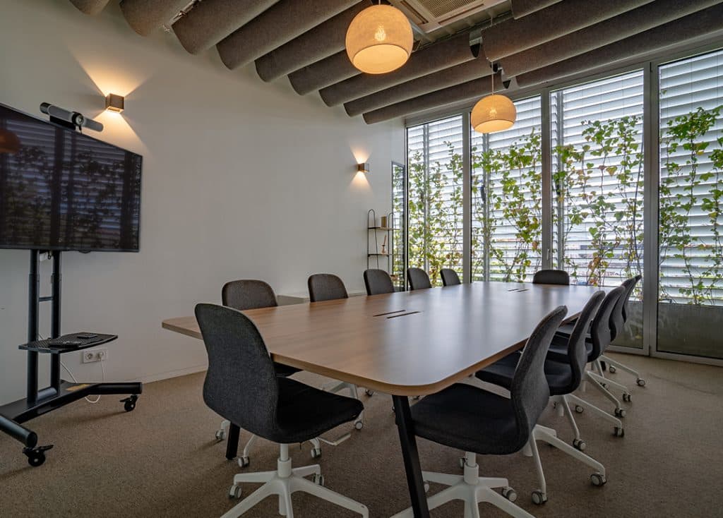 Heden Workspaces - Santa Apolónia interior photo 7