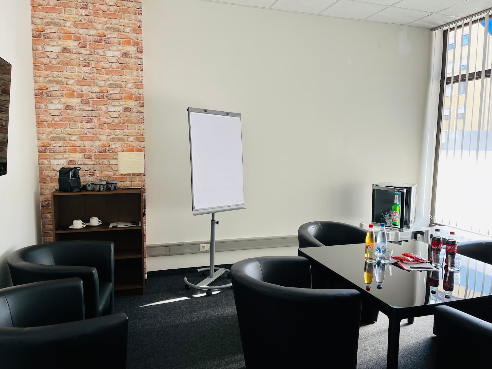 hib COWORKING interior photo 4