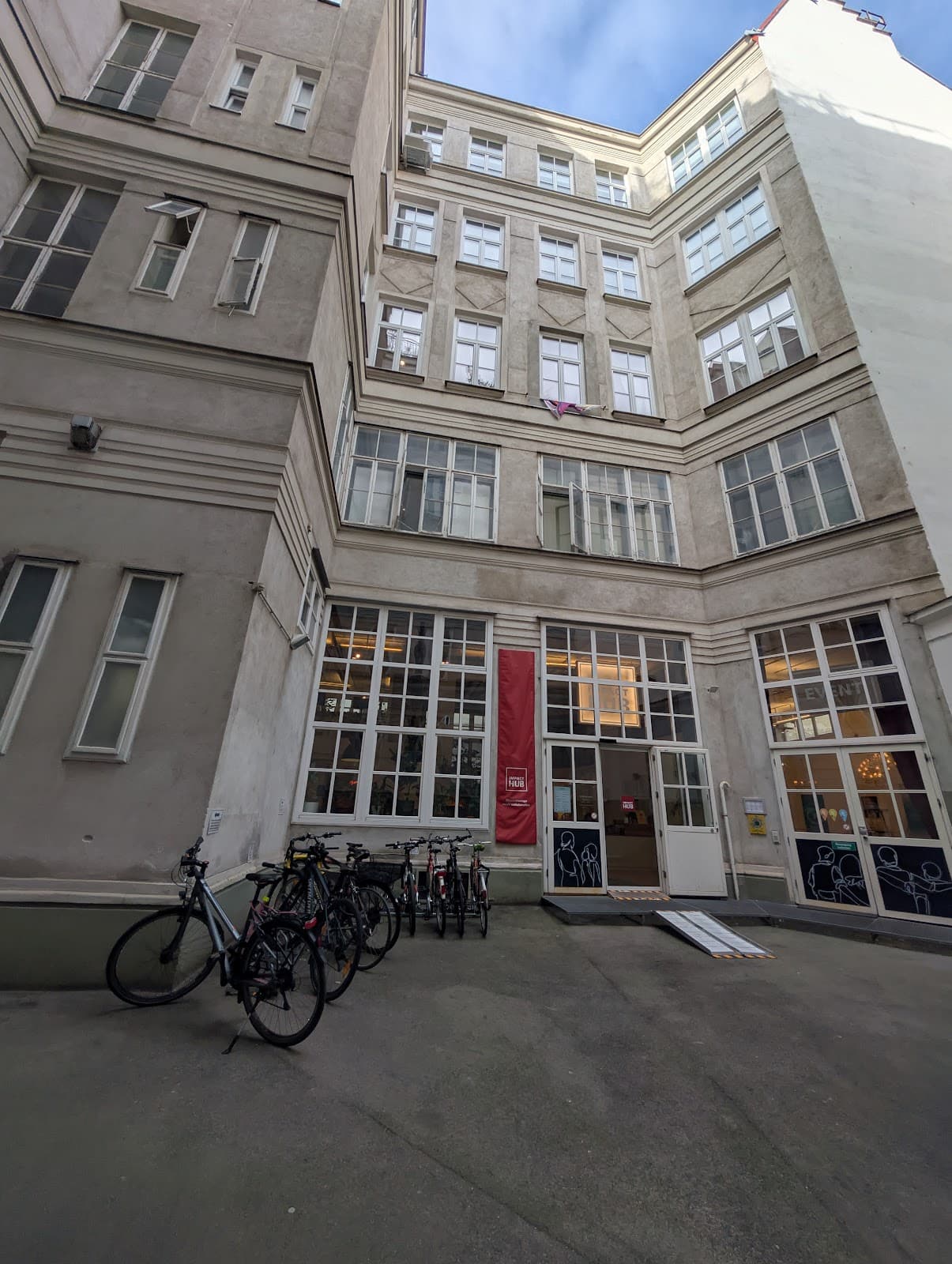 Impact Hub Vienna interior photo 7