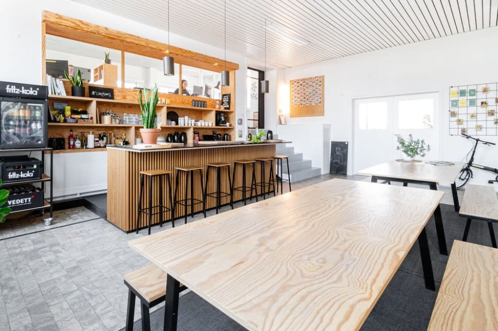 LikeBirds coworking Gent interior photo 7