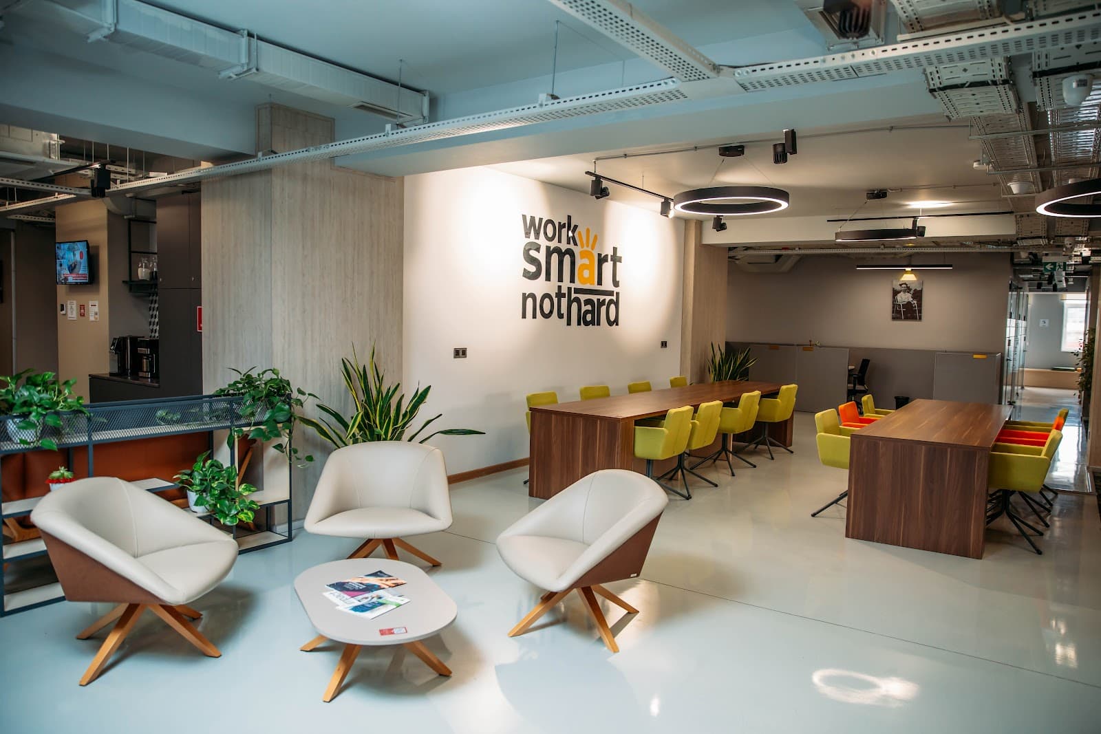 Lotfi Zadeh Technology Center - Coworking and Offices interior photo 7