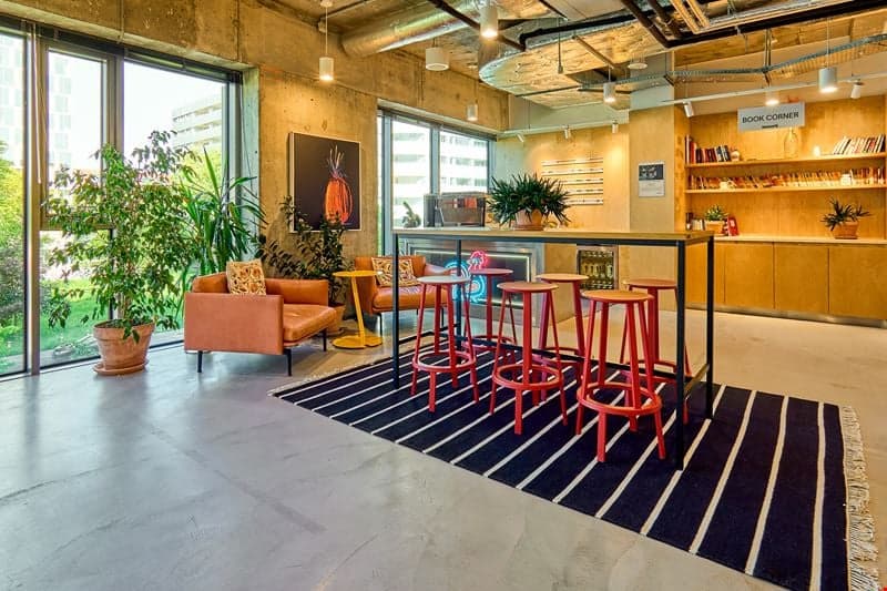 WeWork Grzybowska 62 interior photo 2