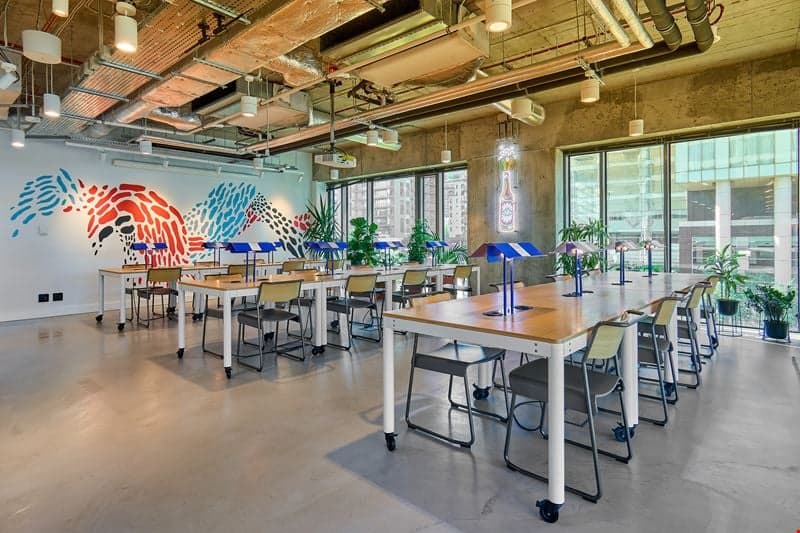 WeWork Grzybowska 62 interior photo 4