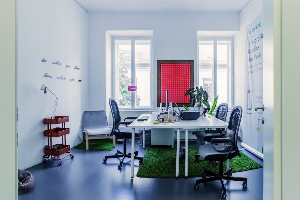 MEINS01 - Coworking Spaces interior photo 3