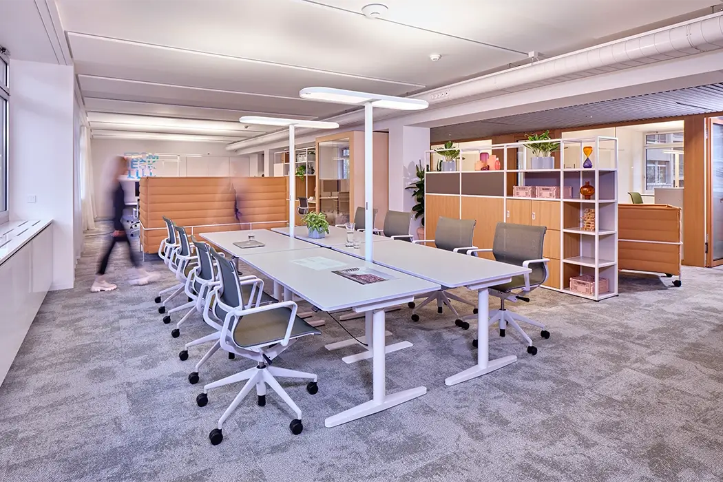 ORBIZ Noerd interior photo 1