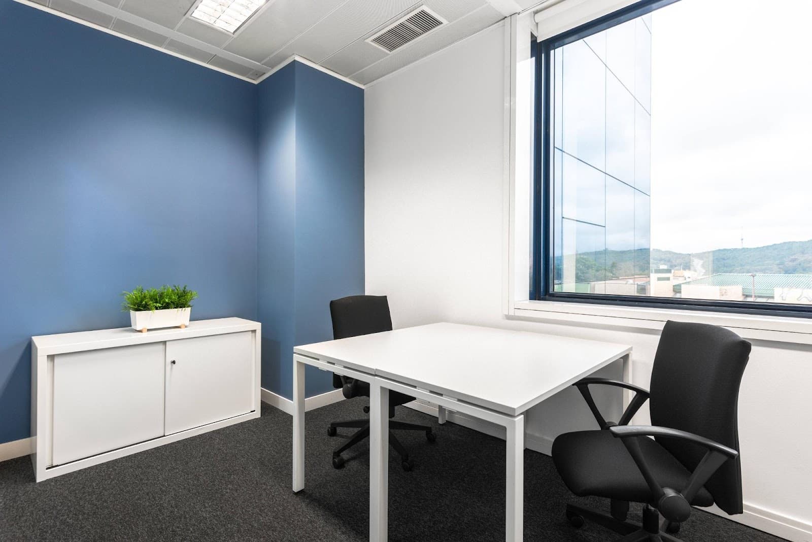 Regus - Lisbon, Amoreiras interior photo 3