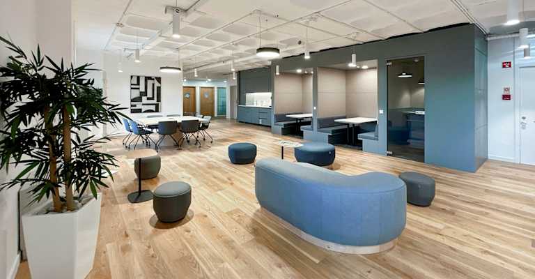 Regus - Lisbon Torres de Lisboa interior photo 1