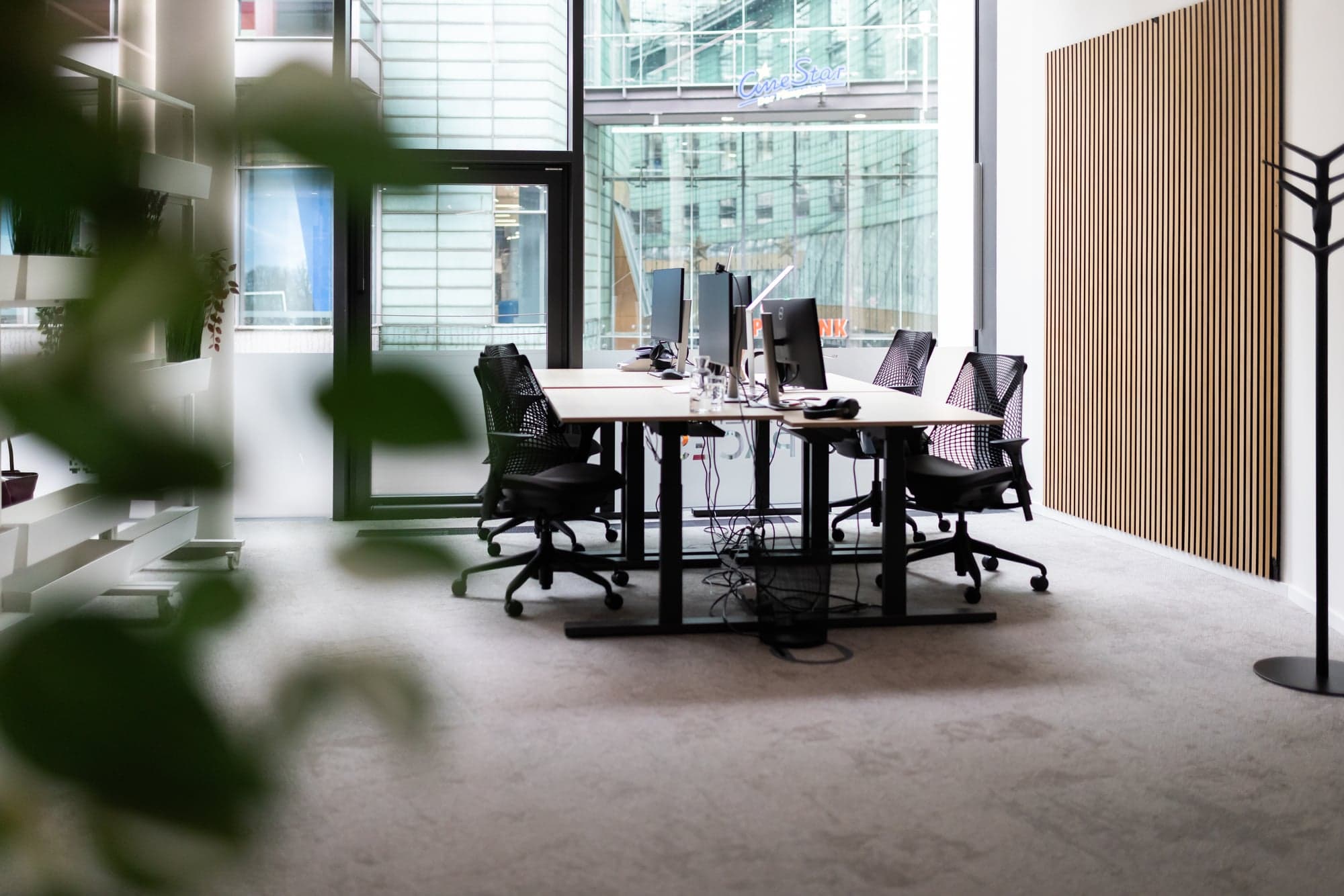 Day Pass at Scaling Spaces - Neo Leipzig interior photo 2