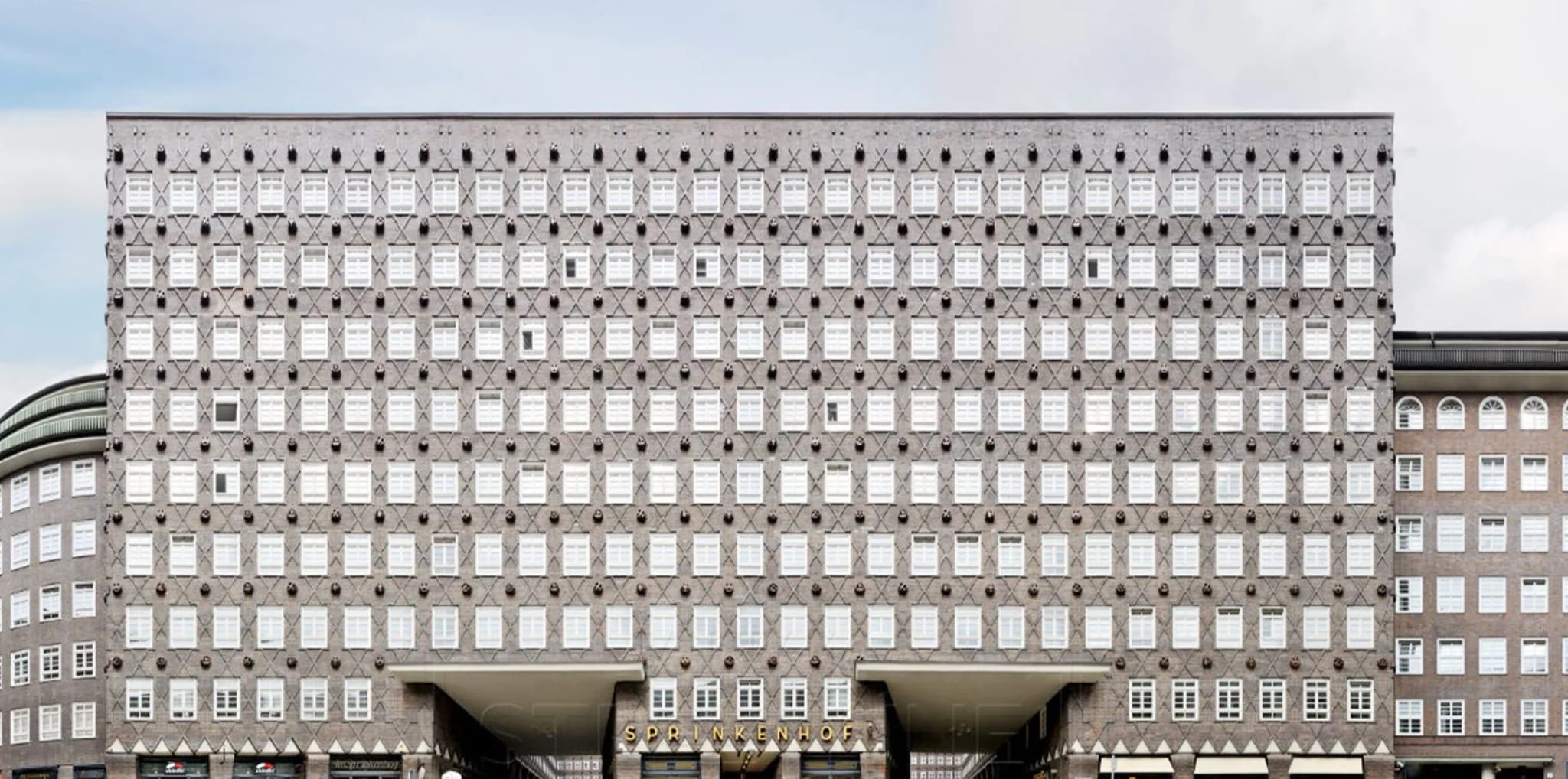 Scaling Spaces - Venloer strasse interior photo 13