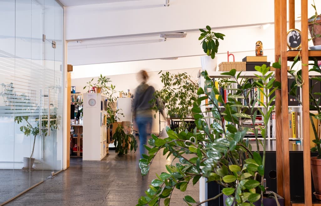 Schraubenfabrik interior photo 2