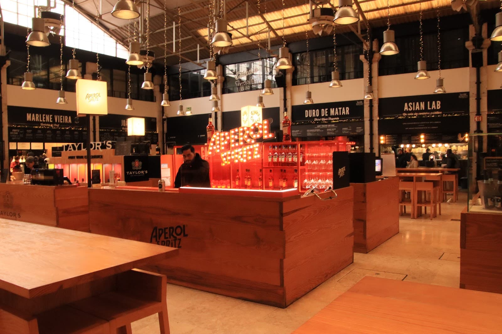 Second Home Mercado interior photo 2