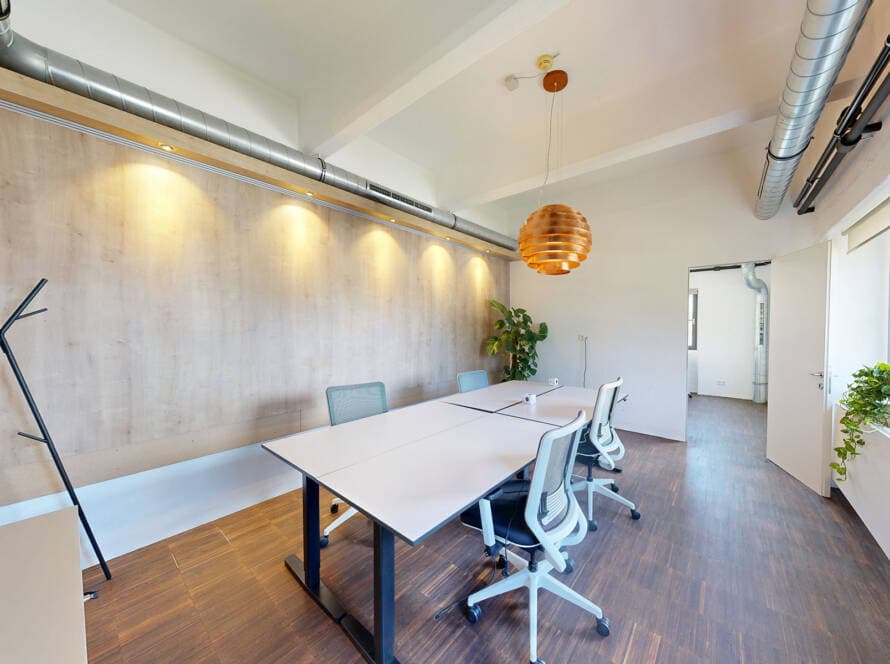 Startup House | by Lumia - Coworking Space interior photo 4