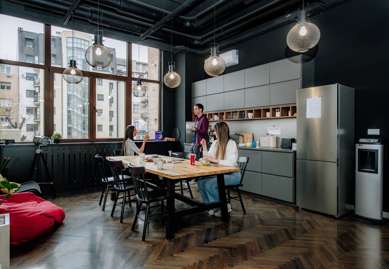 The Office Belgrade interior photo 4