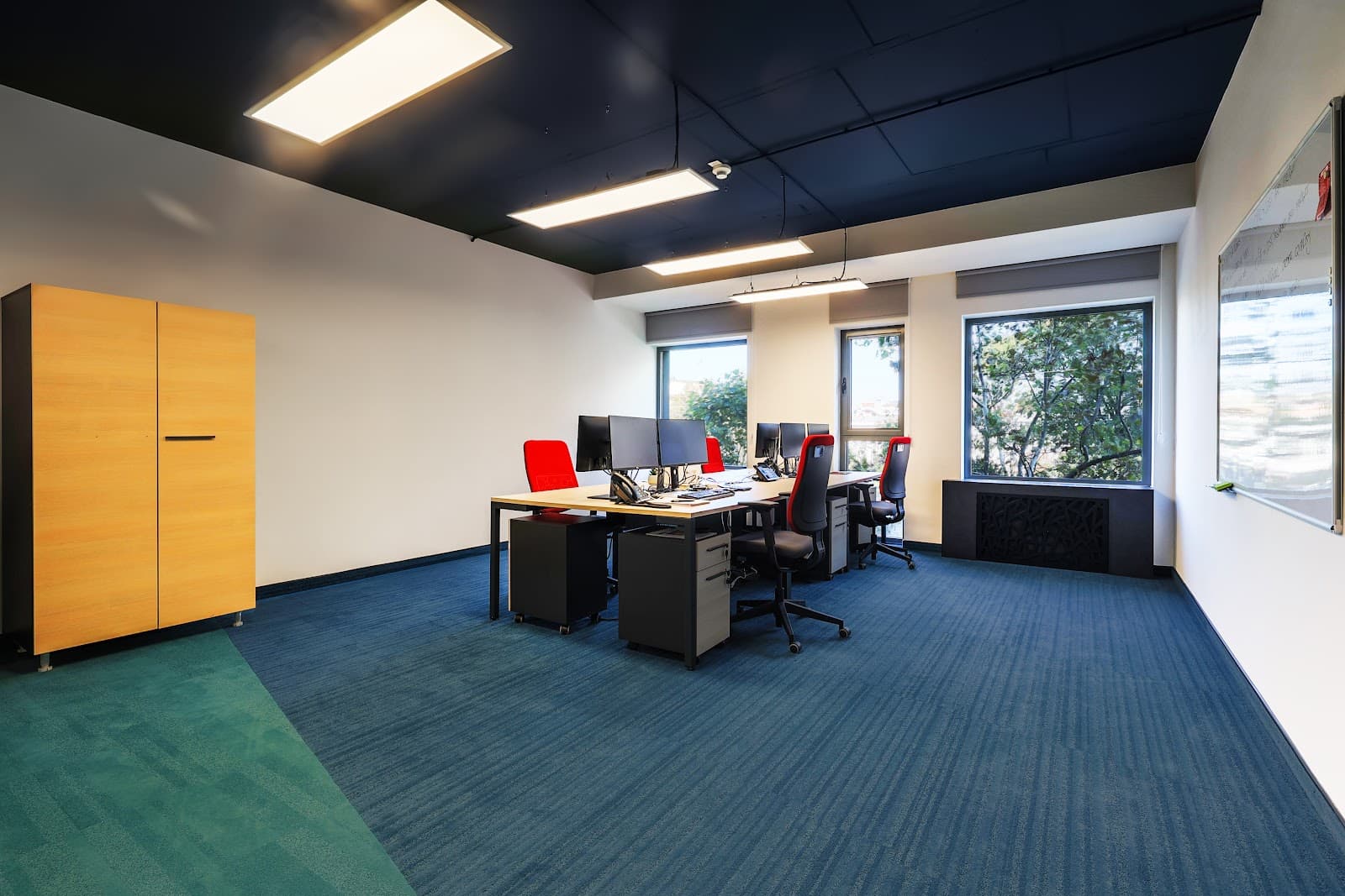 We Share Space interior photo 2