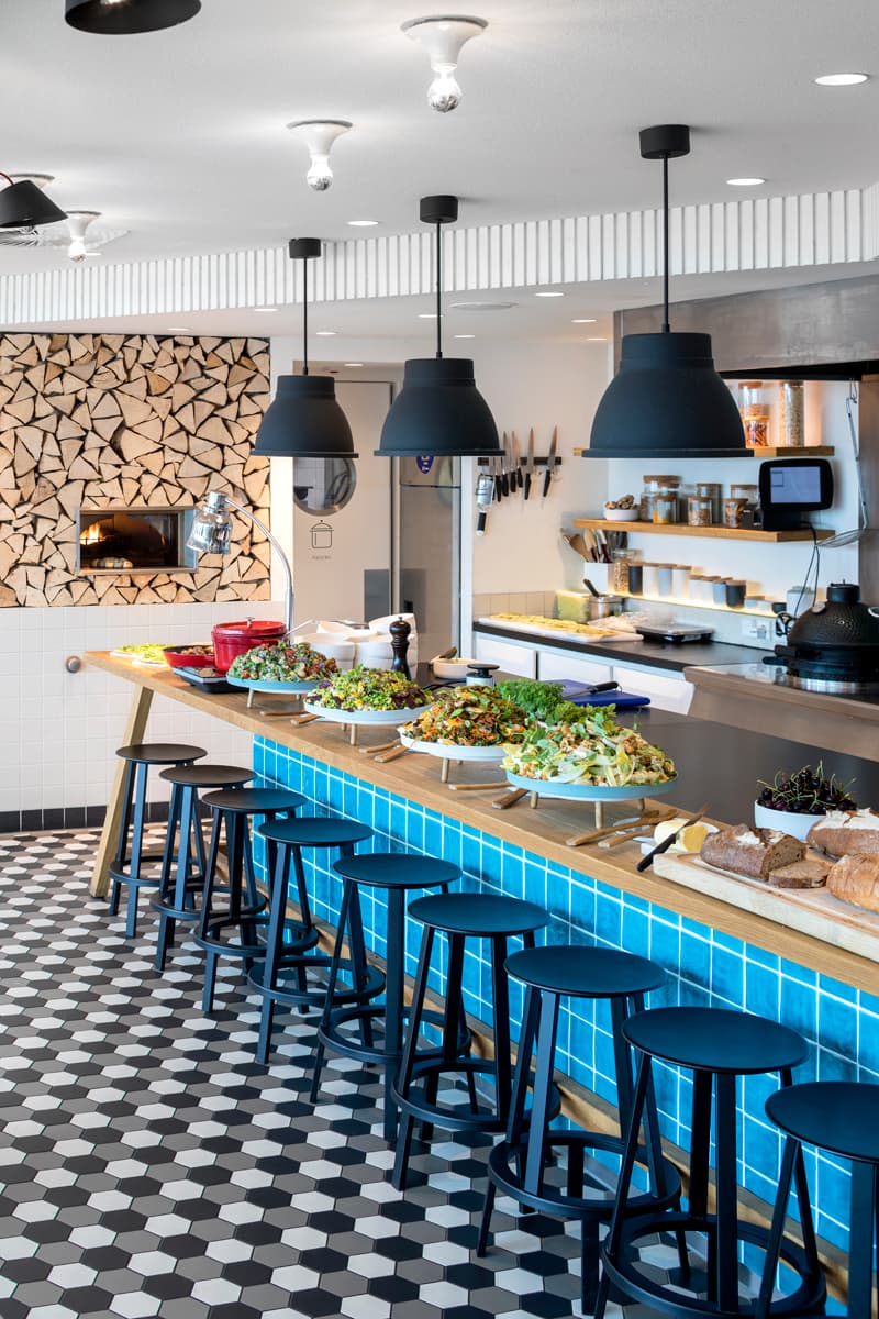 Zoku Amsterdam interior photo 11