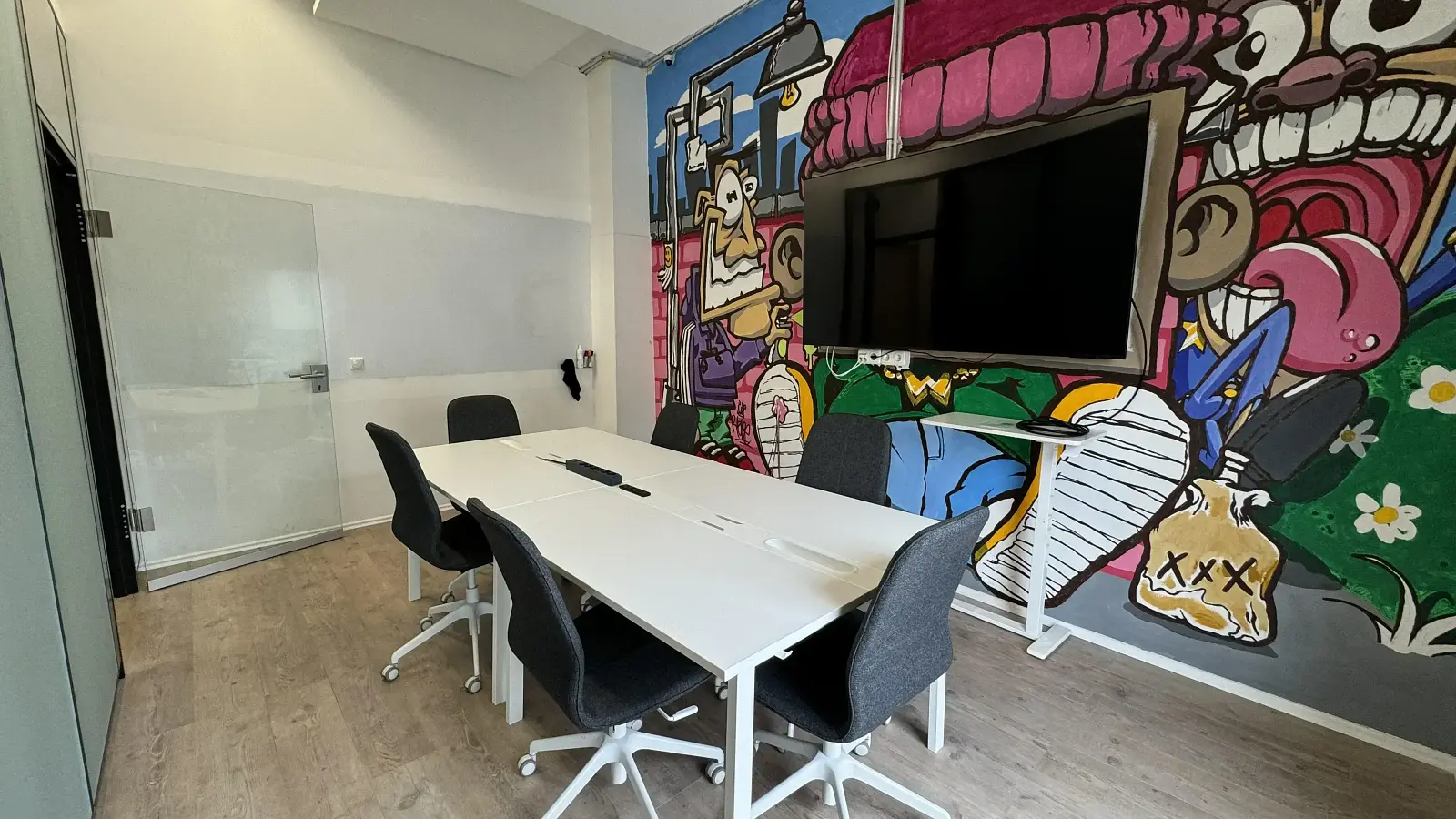 5th Floor - Meeting Room (M)
