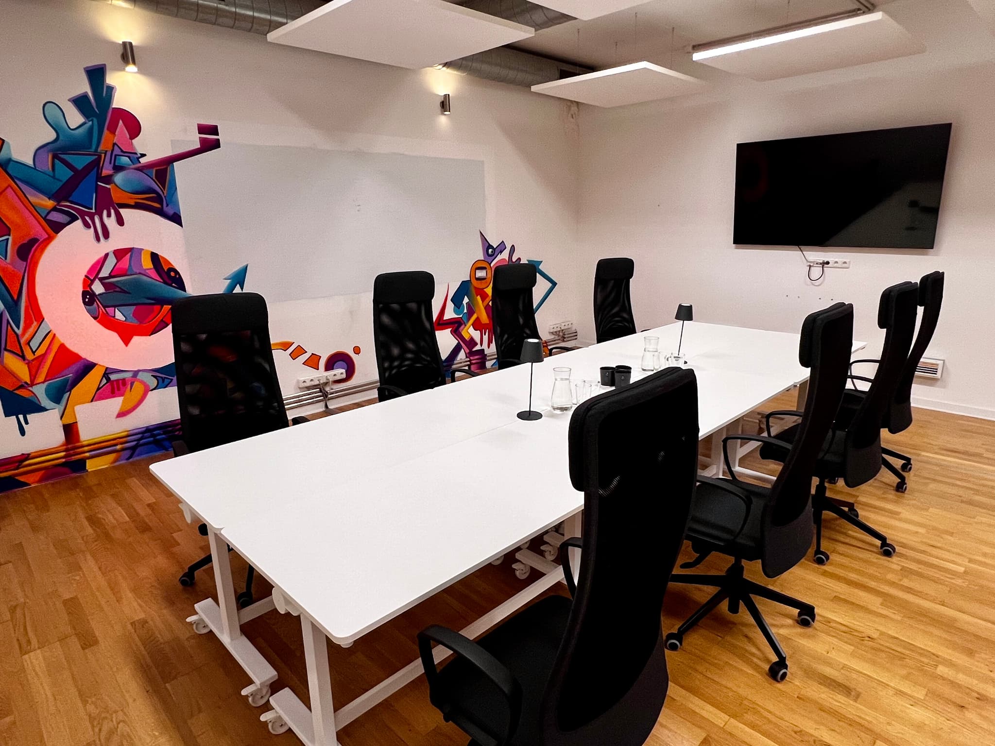 Meetingroom (large) interior photo 2
