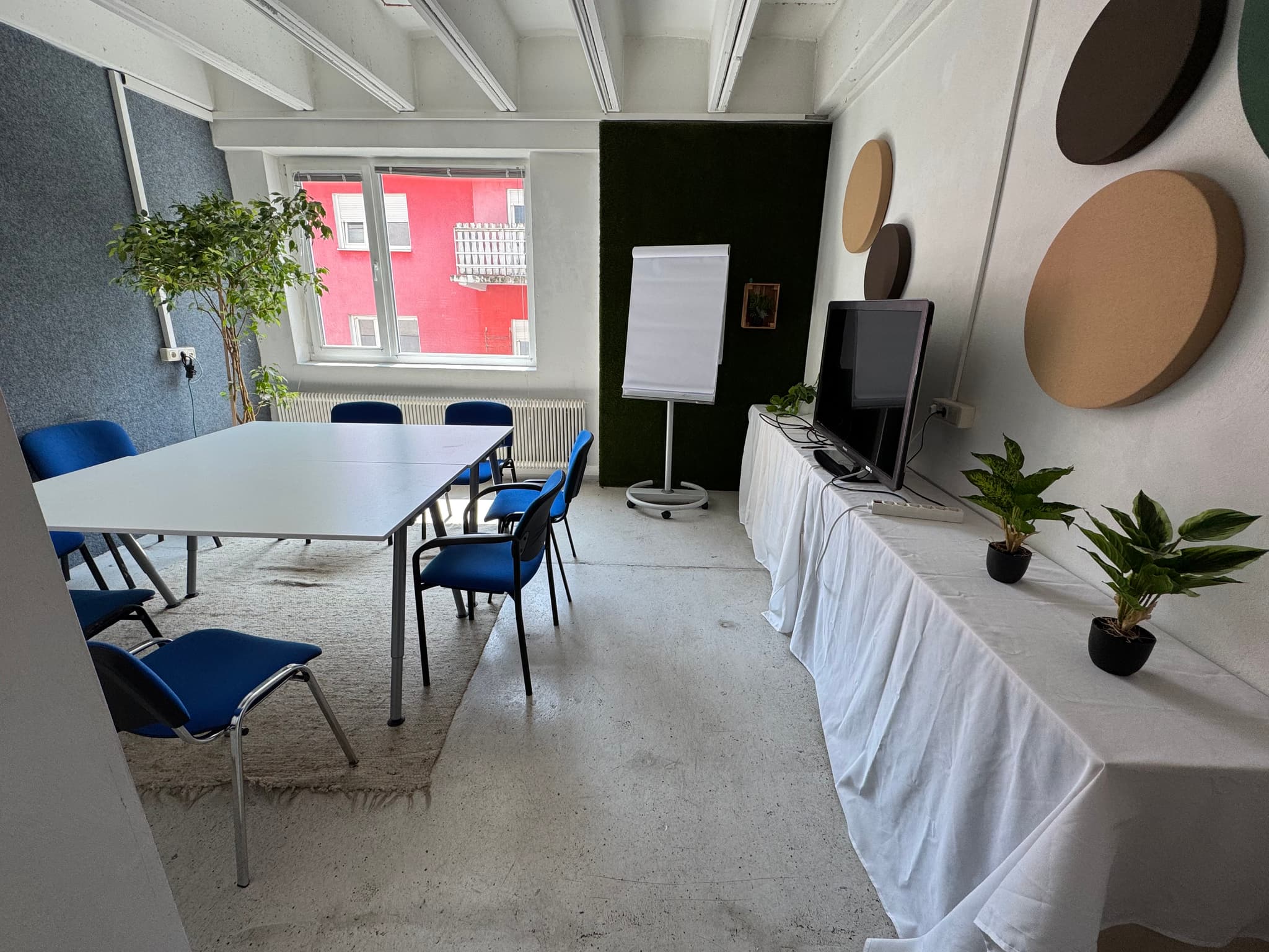 Meetingraum Mittel