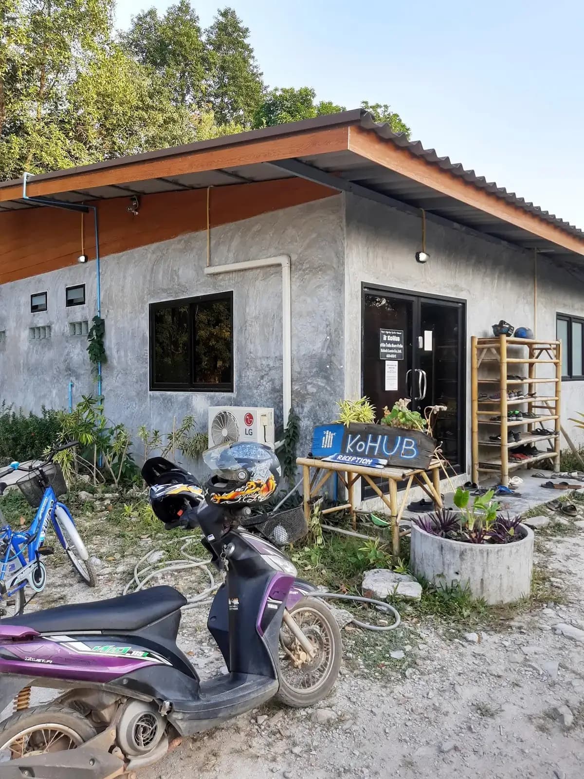 KoHub interior photo 9