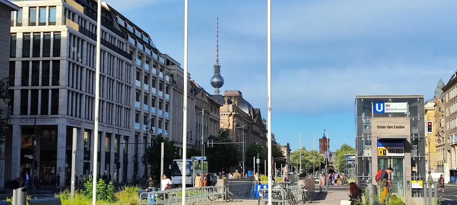 Regus Berlin Unter den Linden interior photo 4