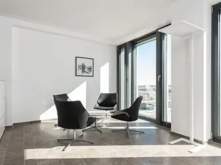 Regus Berlin Brandenburg Airport interior photo 8