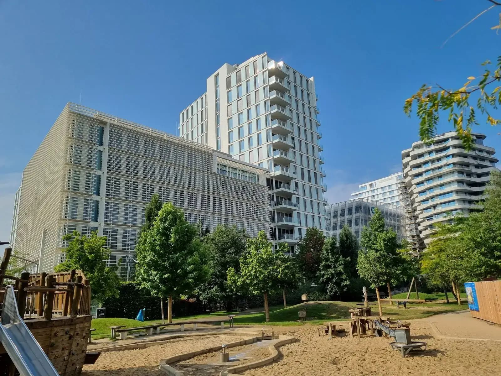 Engel & Völkers Hamburg HafenCity interior photo 2