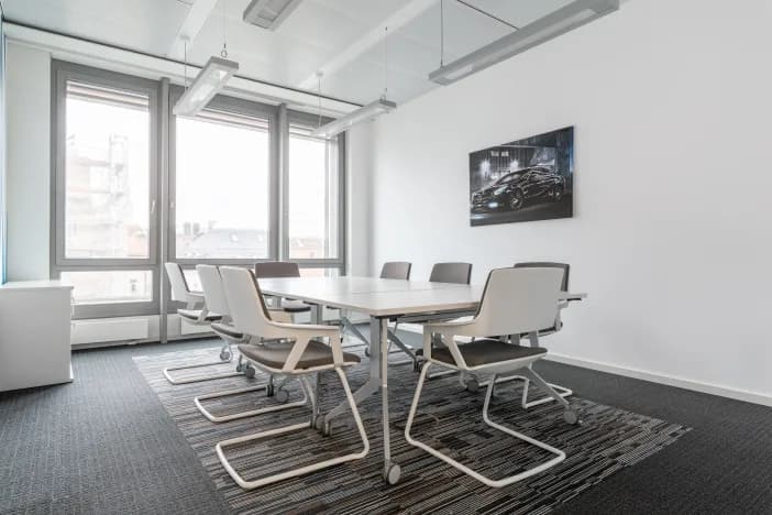 Regus Stuttgart Rotebühlplatz interior photo 2