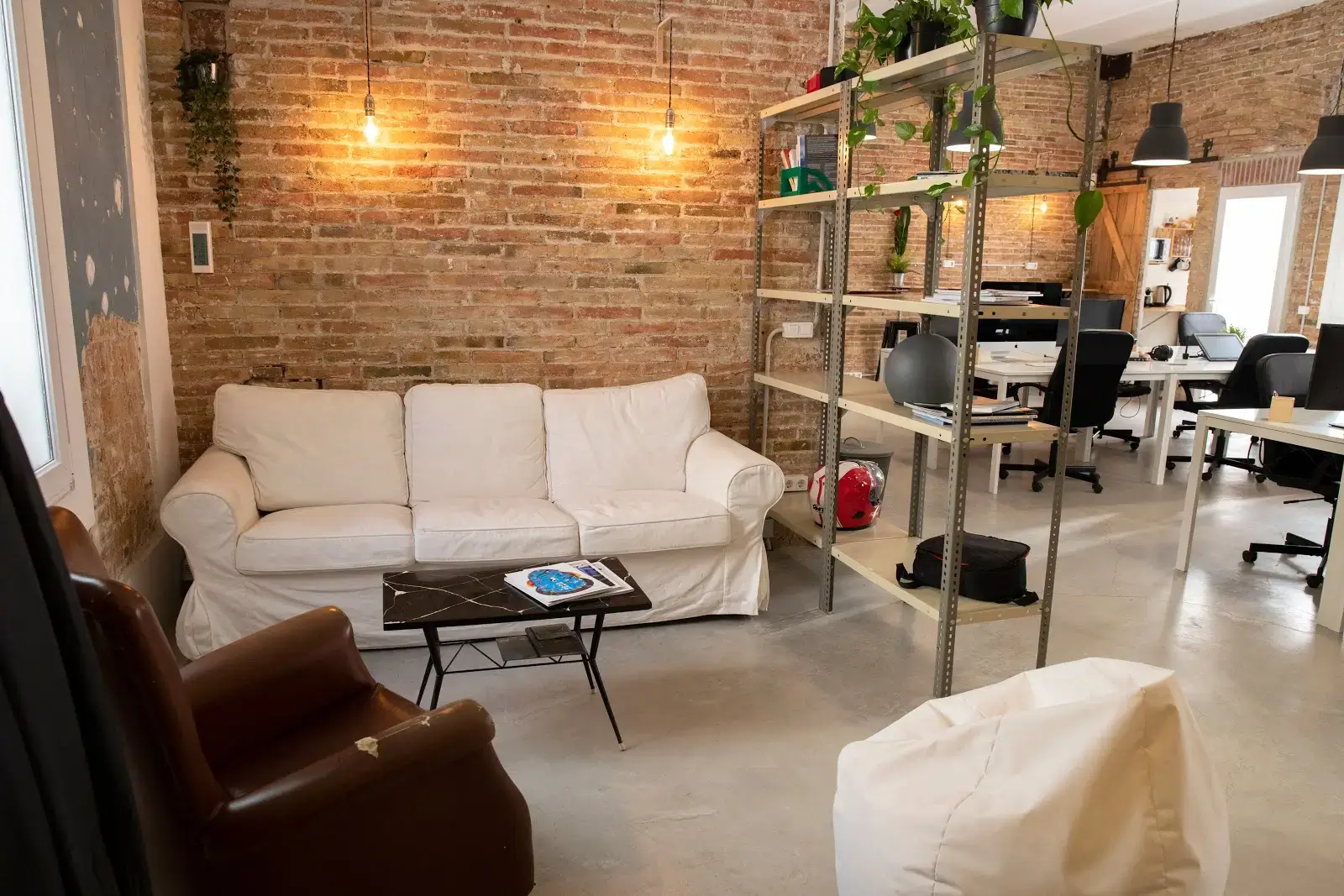 Eclektic Space I Coworking Poblenou interior photo 3