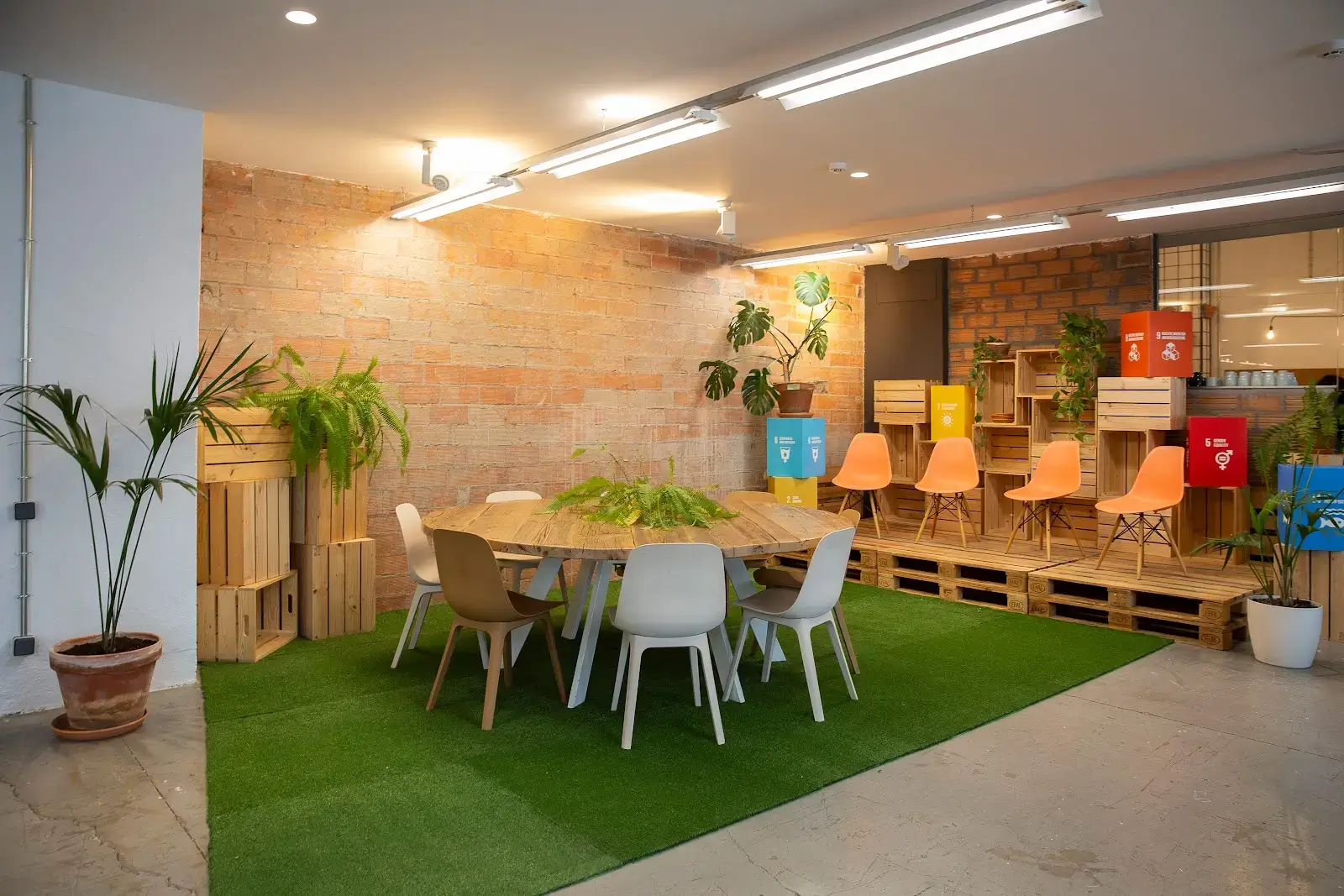 Impact Hub Barcelona interior photo 6